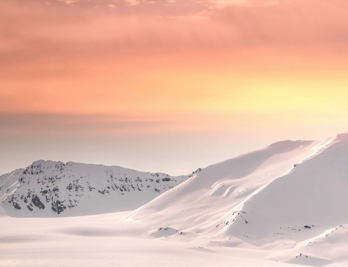 Journey Under the Midnight Sun: Arctic Travel Adventures